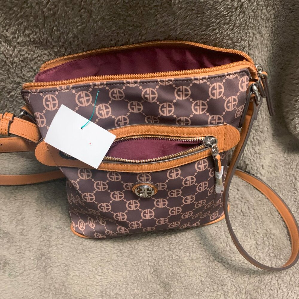 Giani Bernini Crossbody Bag - Picture 5 of 5
